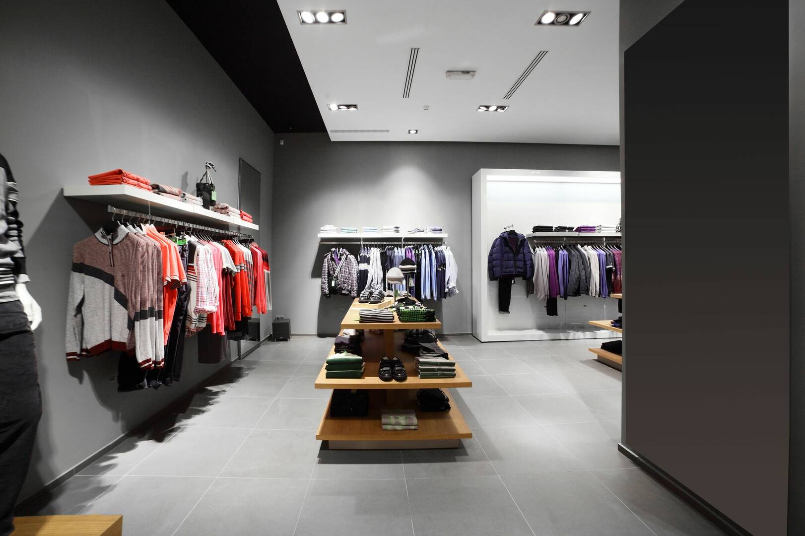 If You Are Searching For Custom Suits Near Me Visit Andre Julius – Custom Suits & Accessories Now