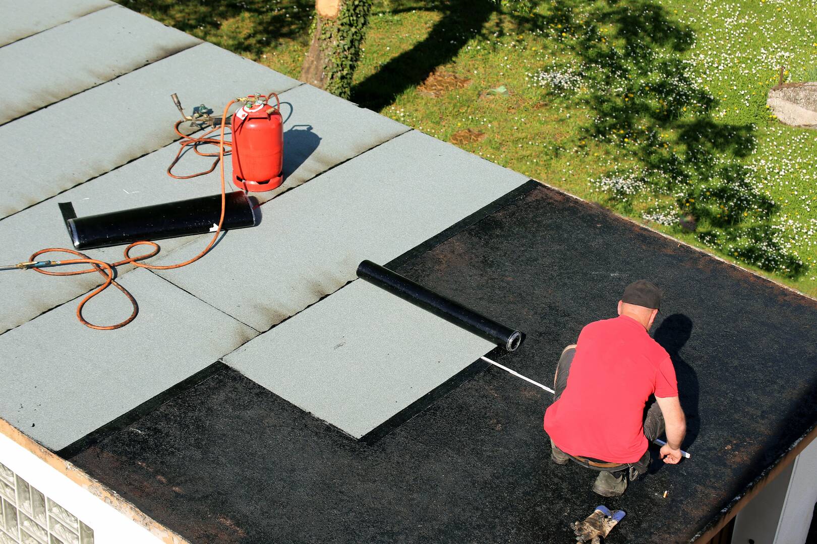 Roofer Pittsburgh PA